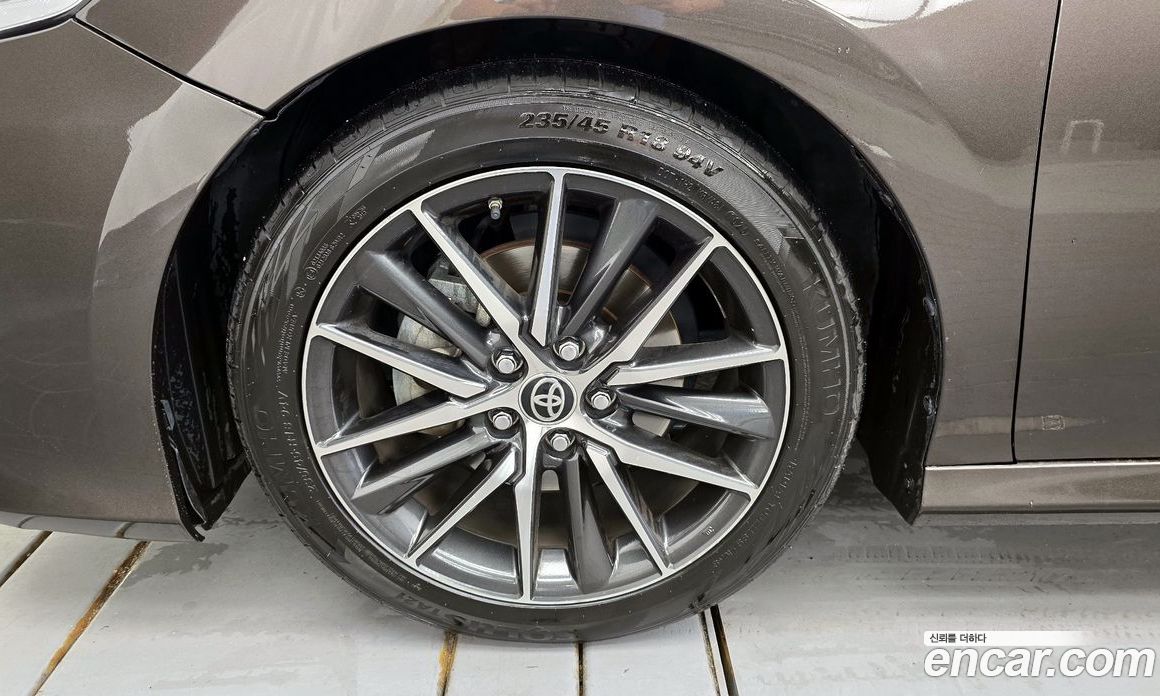 Toyota Camry 2.5