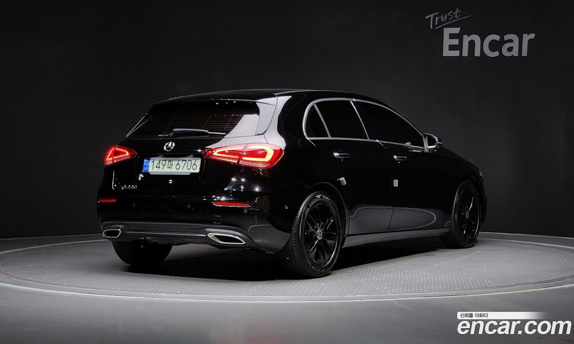 Mercedes Benz A-Class A220 Hatchback