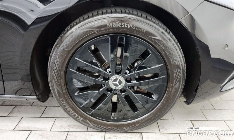 Mercedes Benz A-Class A220 Hatchback