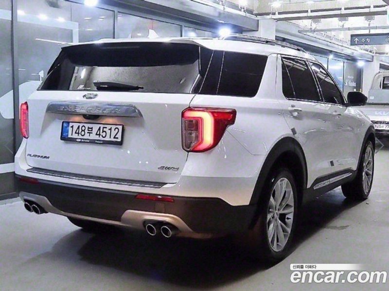 Ford Explorer 3.0 Platinum 4WD
