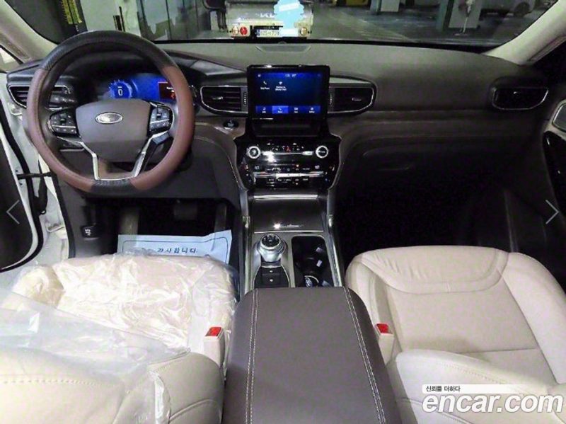 Ford Explorer 3.0 Platinum 4WD