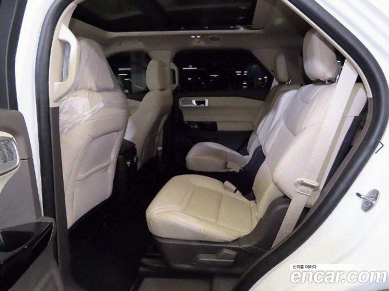 Ford Explorer 3.0 Platinum 4WD