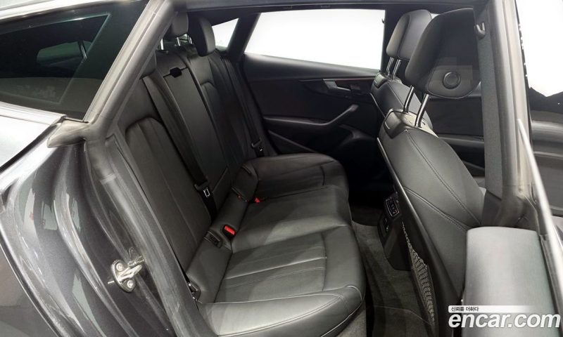 Audi A5 40 TFSI Quattro Premium Sportback