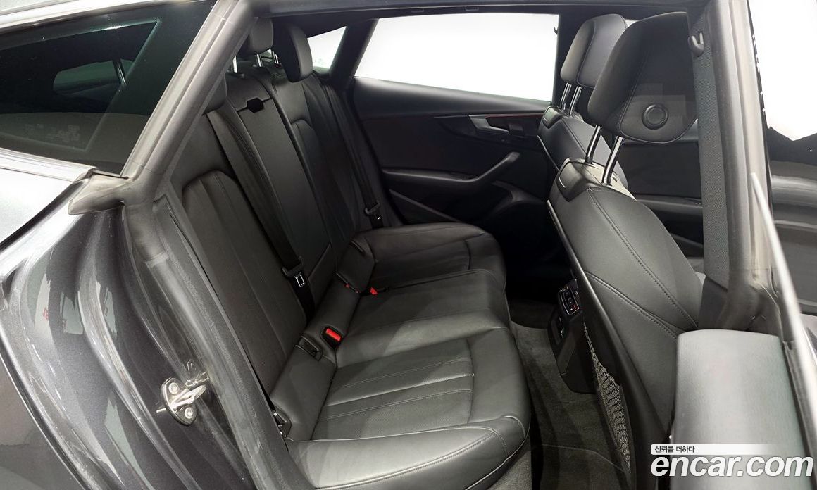 Audi A5 40 TFSI Quattro Premium Sportback