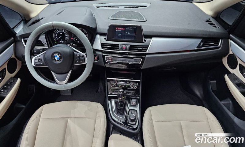 BMW 2-Series Advantage