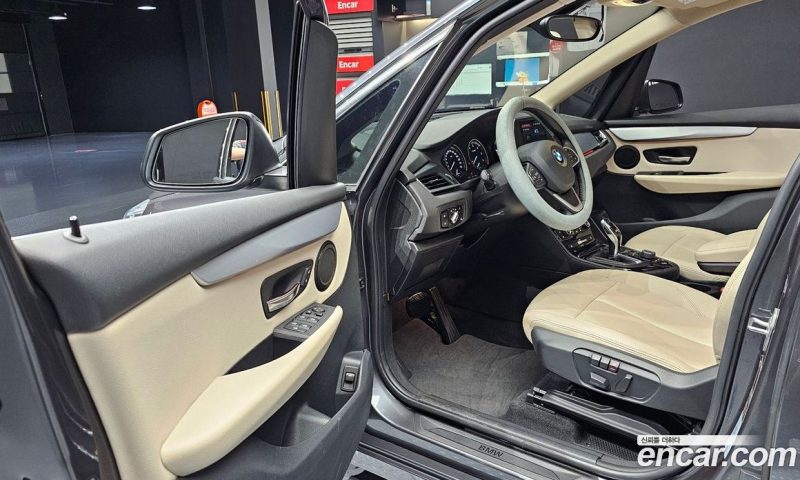 BMW 2-Series Advantage