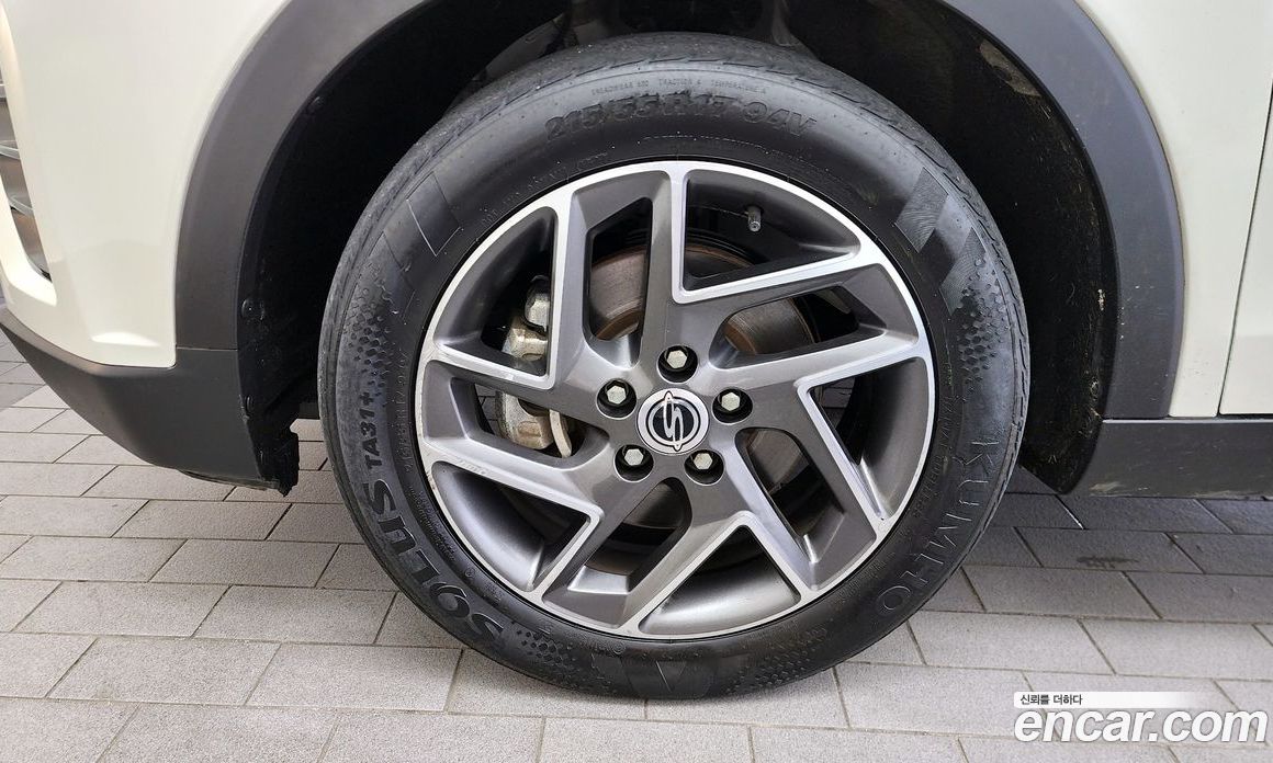 SsangYong Tivoli Gasoline 1.5 2WD