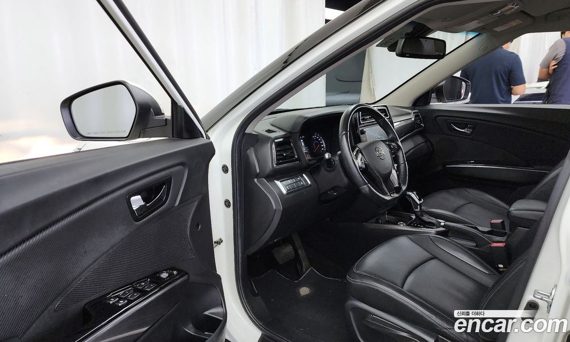 SsangYong Tivoli Gasoline 1.5 2WD