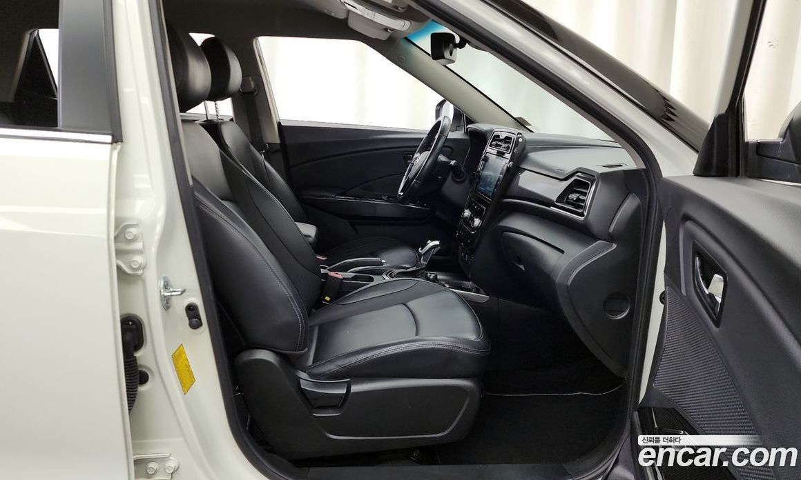 SsangYong Tivoli Gasoline 1.5 2WD