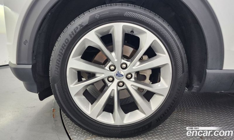 Ford Explorer 3.0 Platinum 4WD