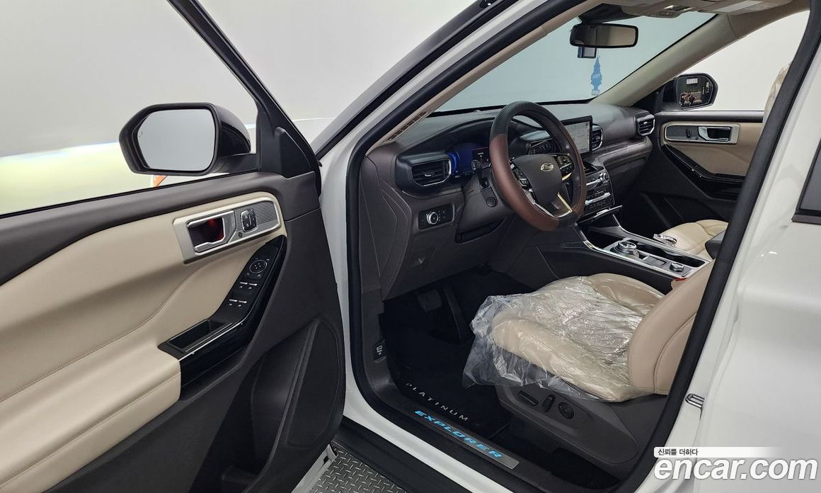Ford Explorer 3.0 Platinum 4WD