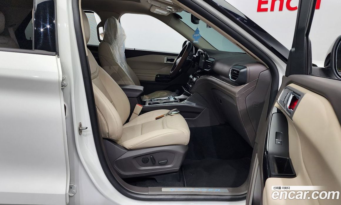 Ford Explorer 3.0 Platinum 4WD