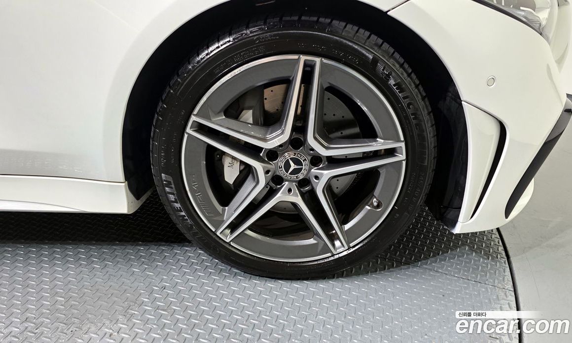 Mercedes Benz CLS-Class CLS300d 4MATIC