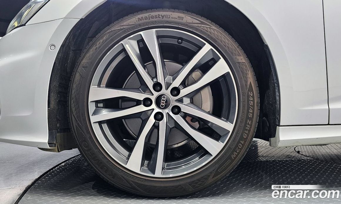 Audi A6 45 TFSI Quattro Premium