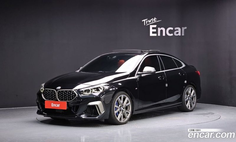 BMW 2-Series M235i xDrive