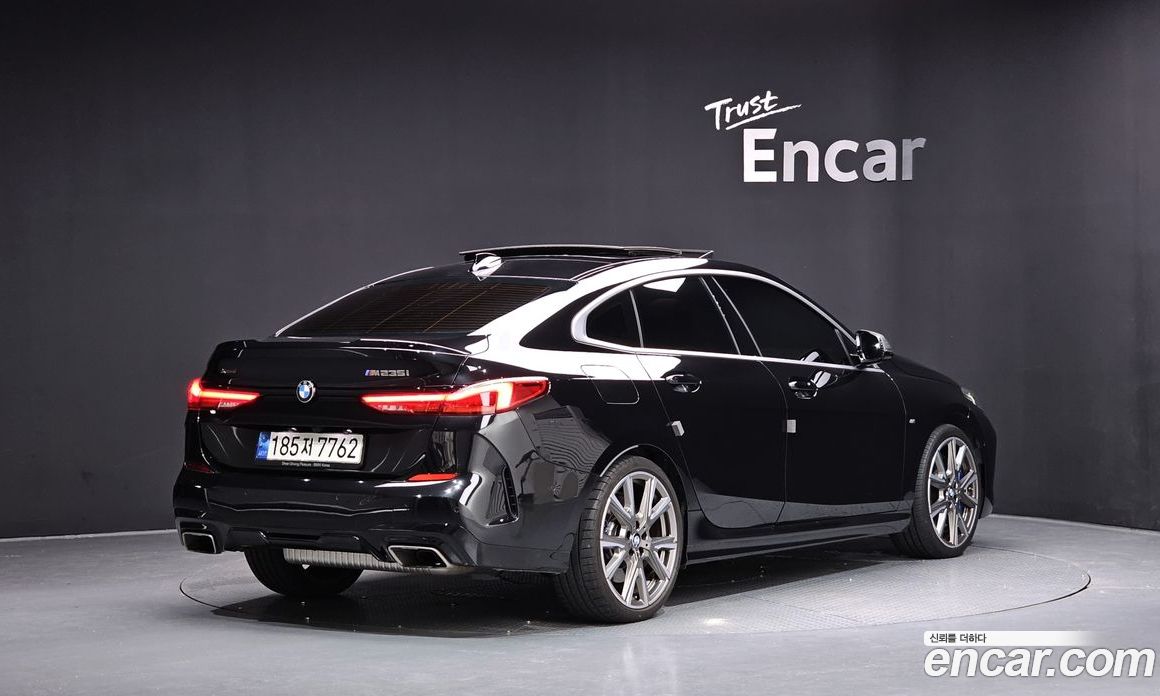 BMW 2-Series M235i xDrive