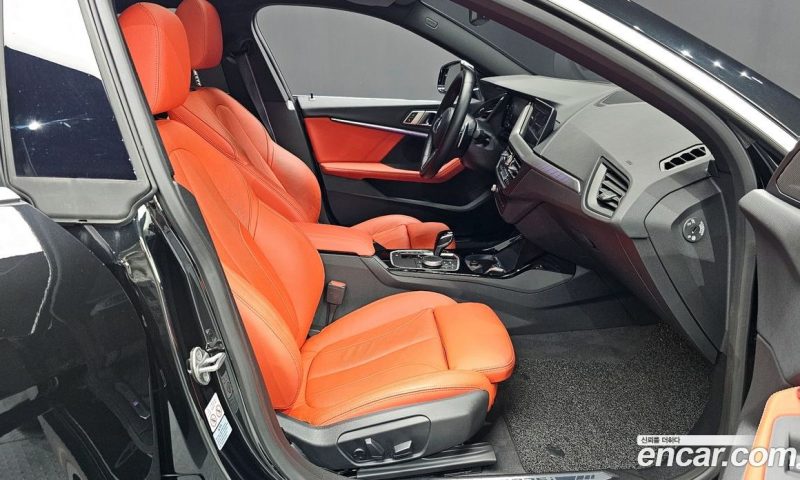 BMW 2-Series M235i xDrive