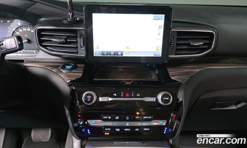Ford Explorer 2.3 LimIted 4WD