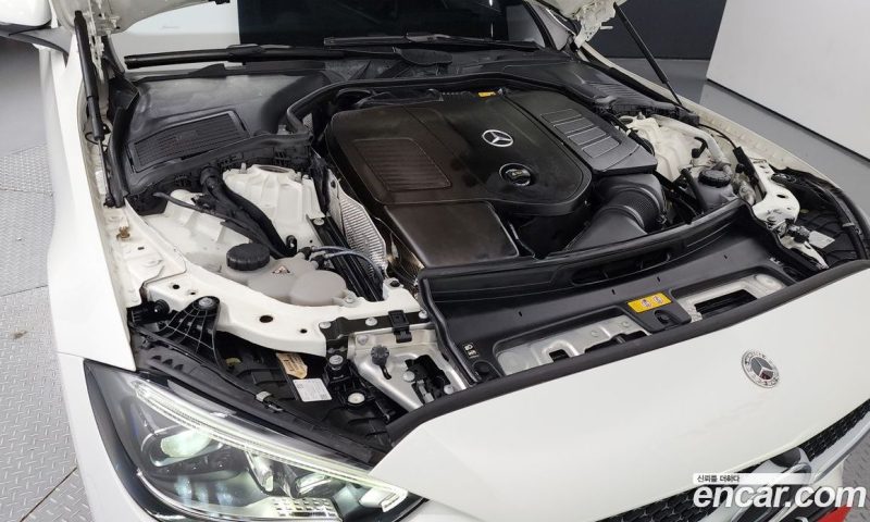 Mercedes Benz C-Class C300 AMG Line