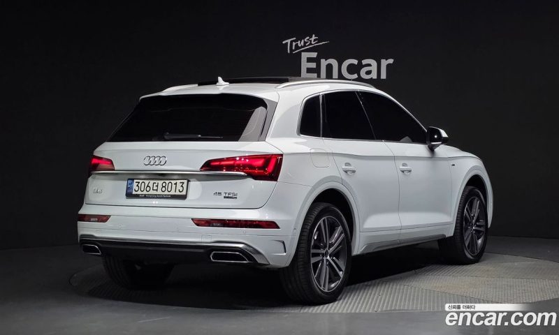 Audi Q5 45 TFSI Quattro Premium
