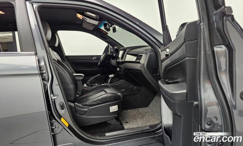 SsangYong Rexton Diesel 2.2 4WD