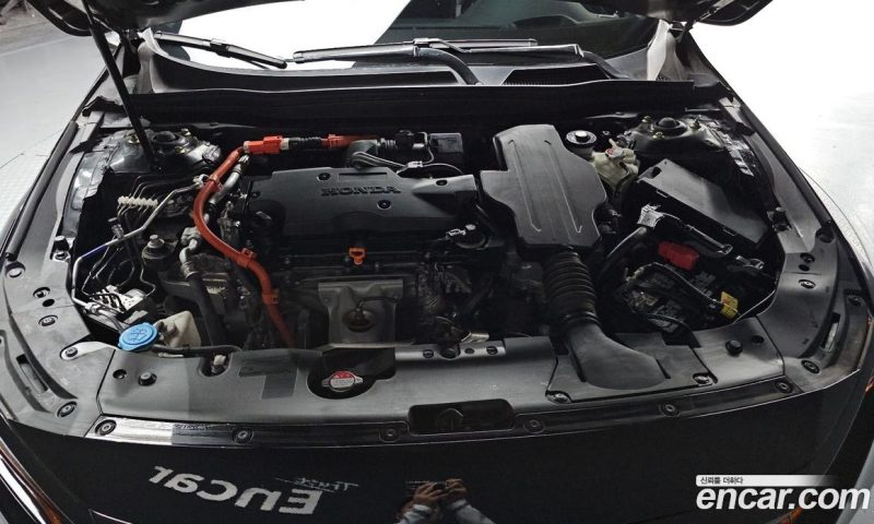 Honda Accord 2.0 Hybrid Touring
