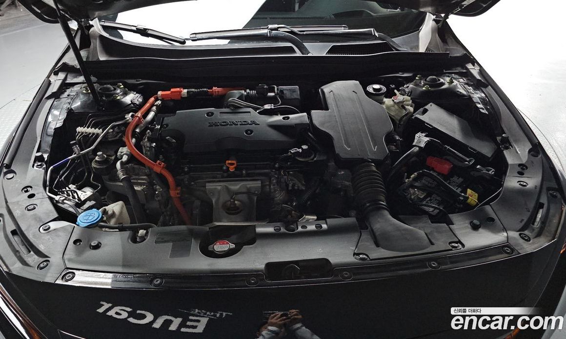 Honda Accord 2.0 Hybrid Touring