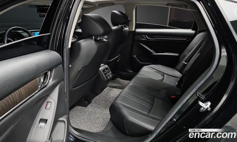 Honda Accord 2.0 Hybrid Touring