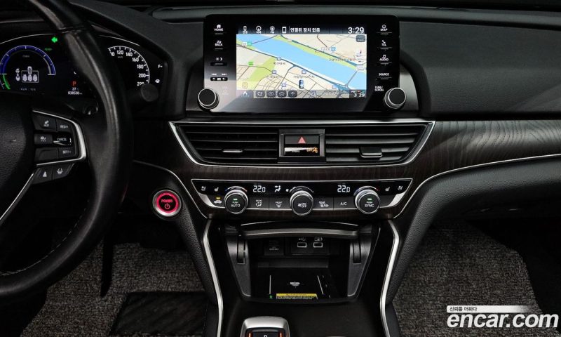 Honda Accord 2.0 Hybrid Touring