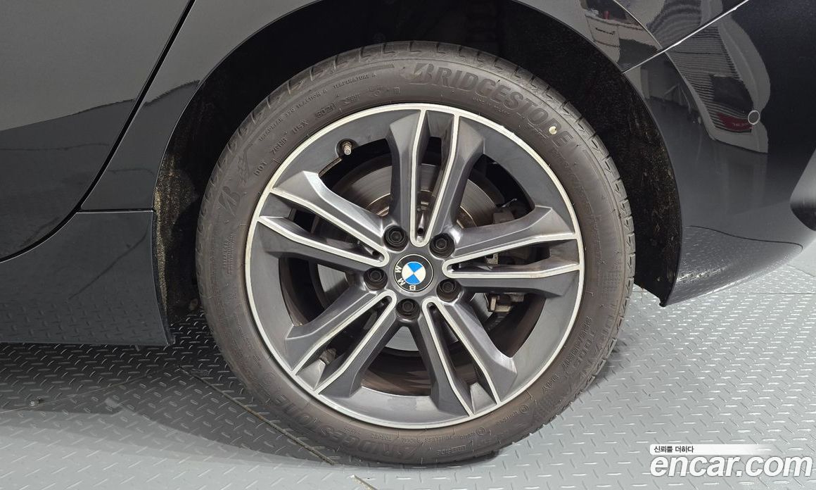 BMW 1-Series i120 Sports