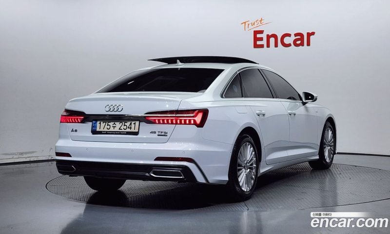 Audi A6 45 TFSI Quattro Premium