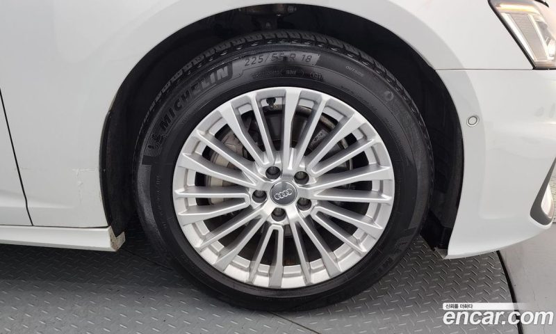 Audi A6 45 TFSI Quattro Premium