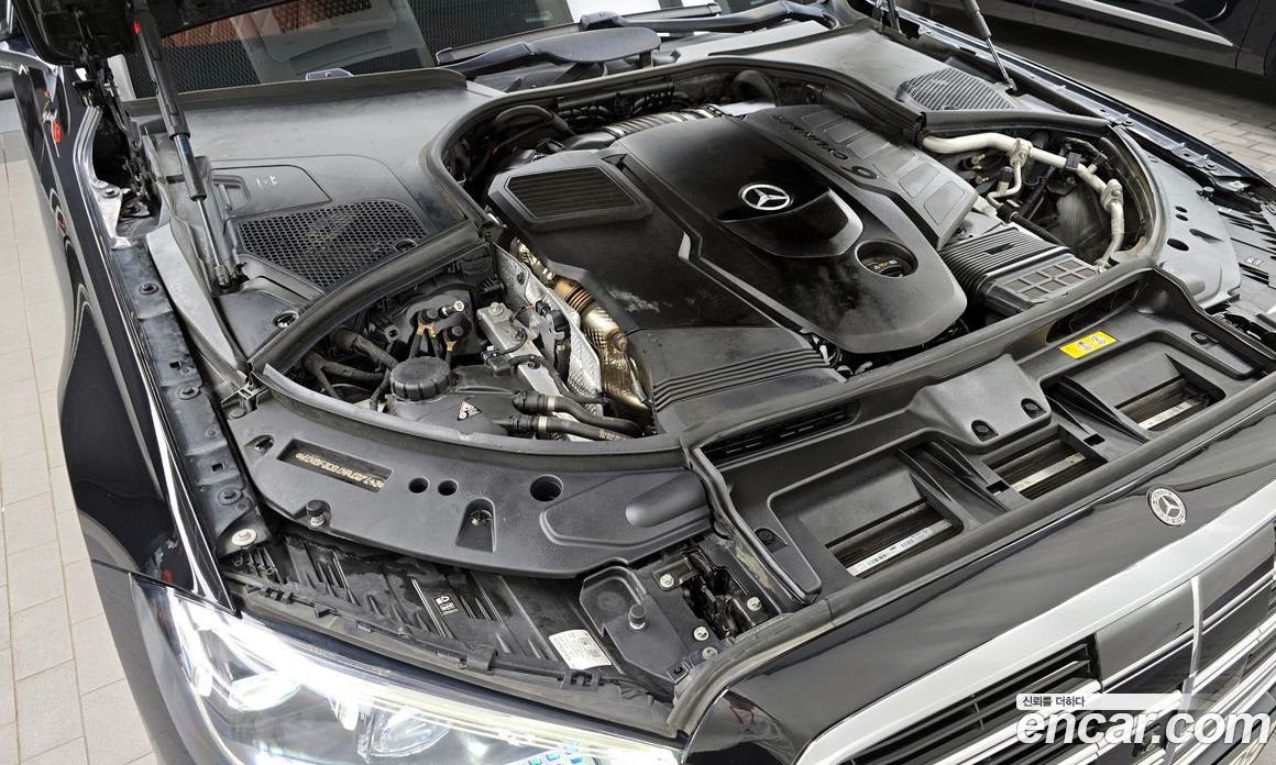 Mercedes Benz S-Class S400 D 4MATIC