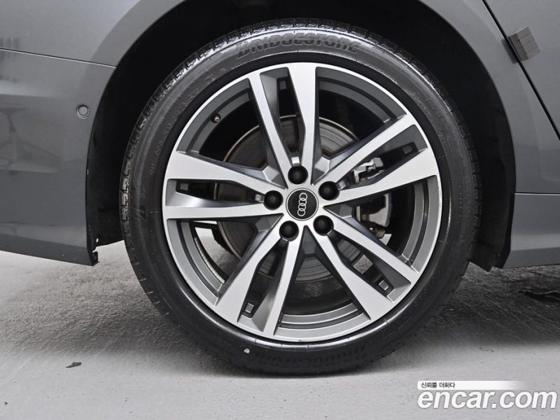 Audi A6 45 TFSI Premium