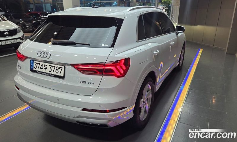 Audi Q3 35 TDI Premium