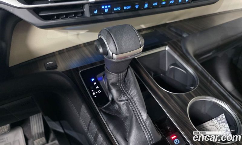 Toyota Sienna 2.5 Hybrid 2WD