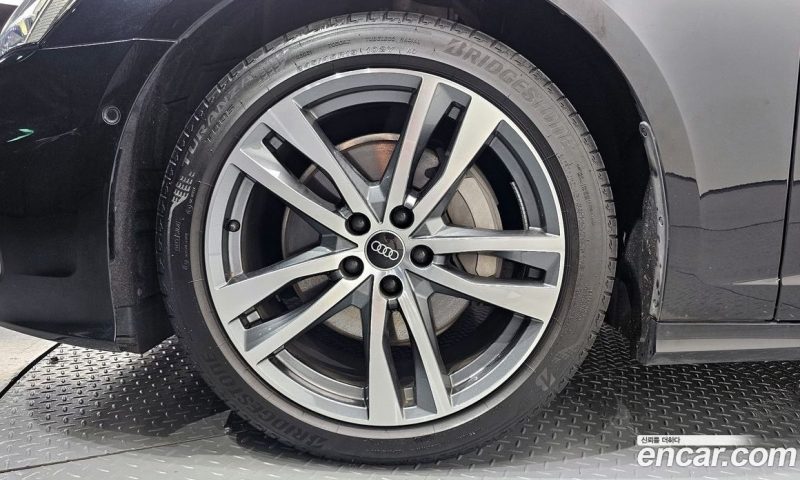 Audi A6 45 TFSI Quattro Premium