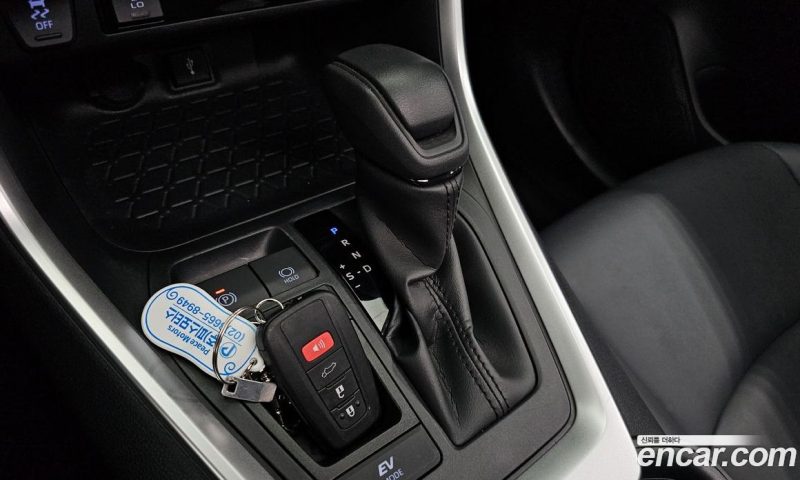 Toyota RAV4 2.5 2WD Hybrid XLE