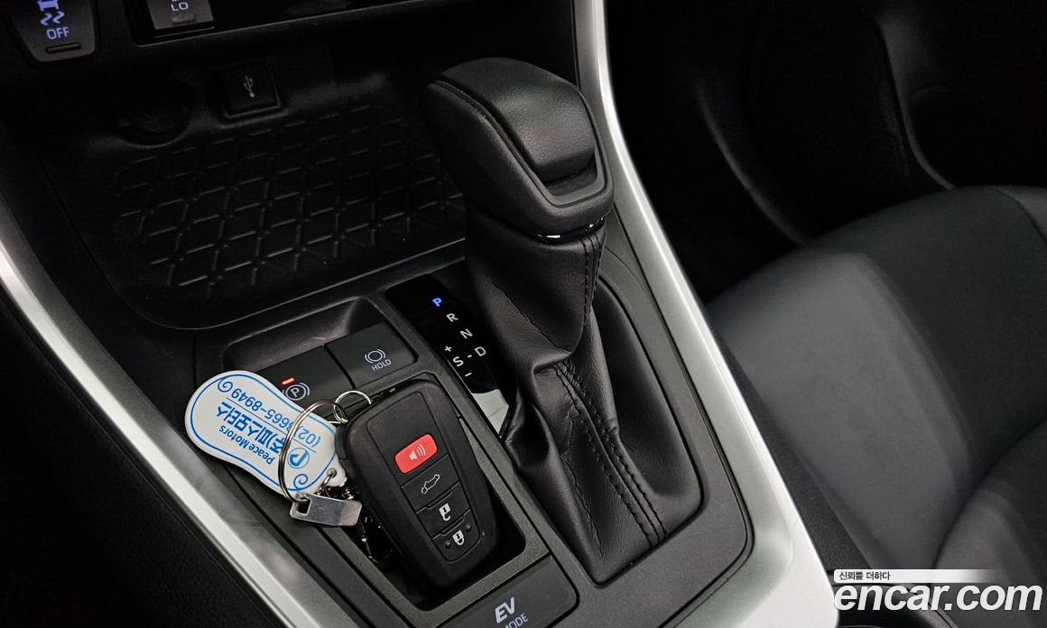 Toyota RAV4 2.5 2WD Hybrid XLE