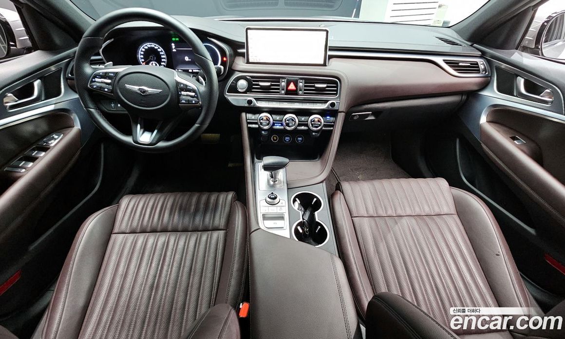 Genesis G70 Gasoline 2.0T 4WD