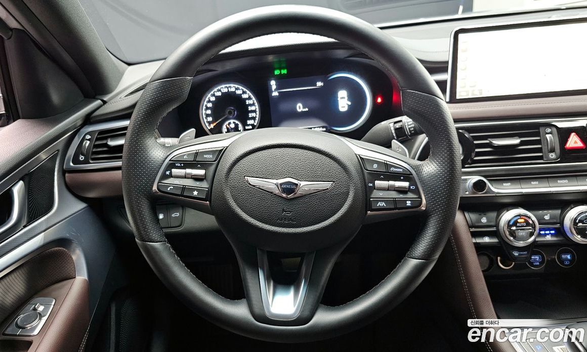 Genesis G70 Gasoline 2.0T 4WD