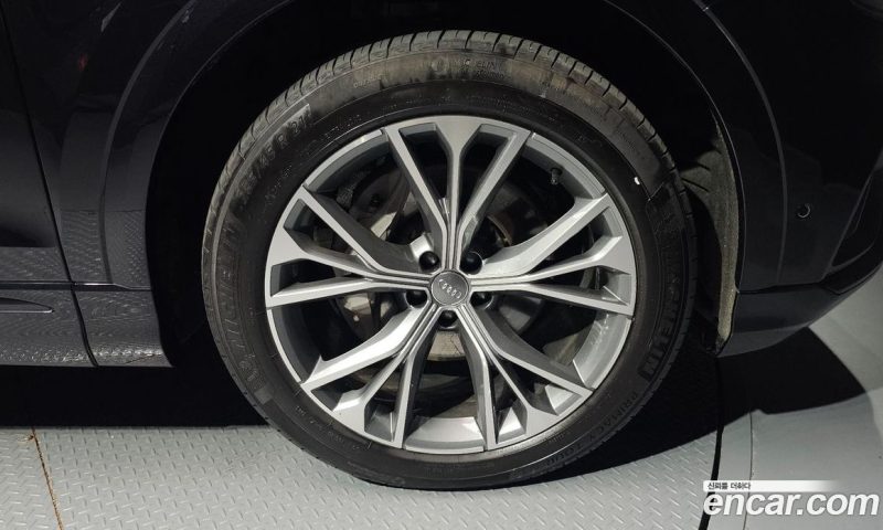 Audi Q8 50 TDI Quattro Premium