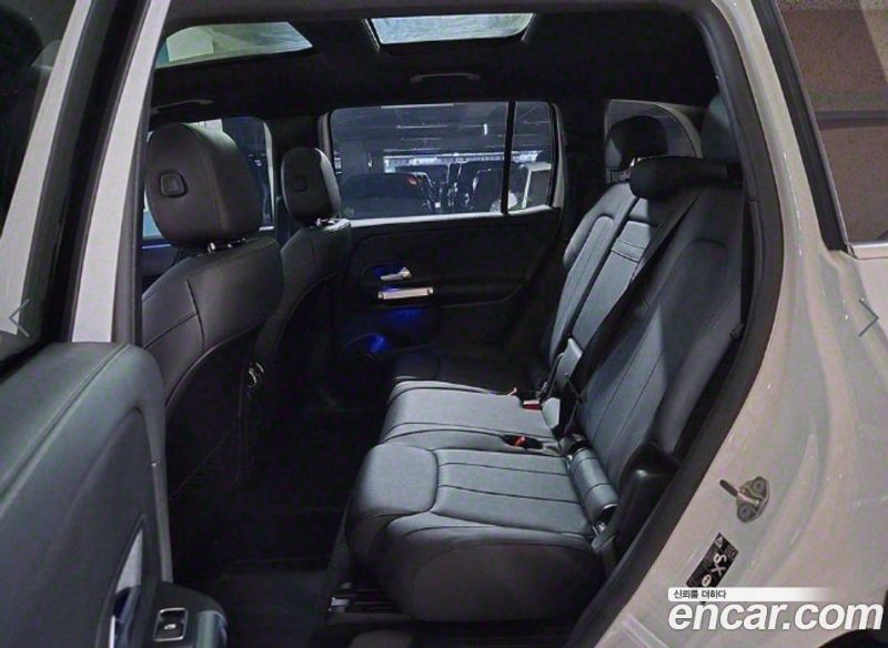 Mercedes Benz GLB-Class GLB200 D