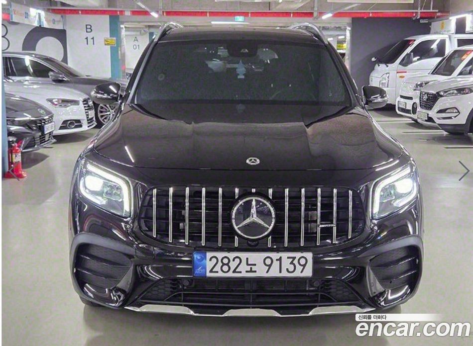 Mercedes Benz GLB-Class GLB250 4MATIC