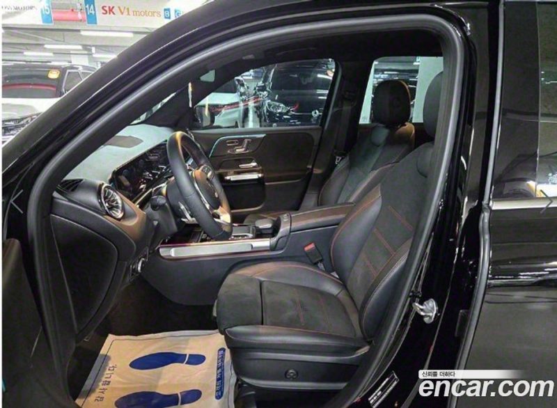 Mercedes Benz GLB-Class GLB250 4MATIC