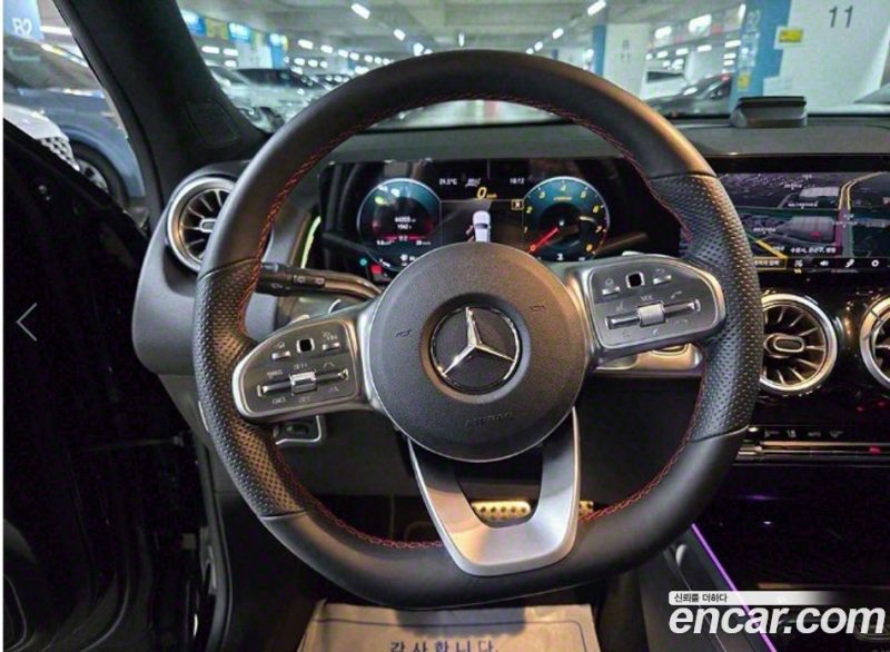 Mercedes Benz GLB-Class GLB250 4MATIC