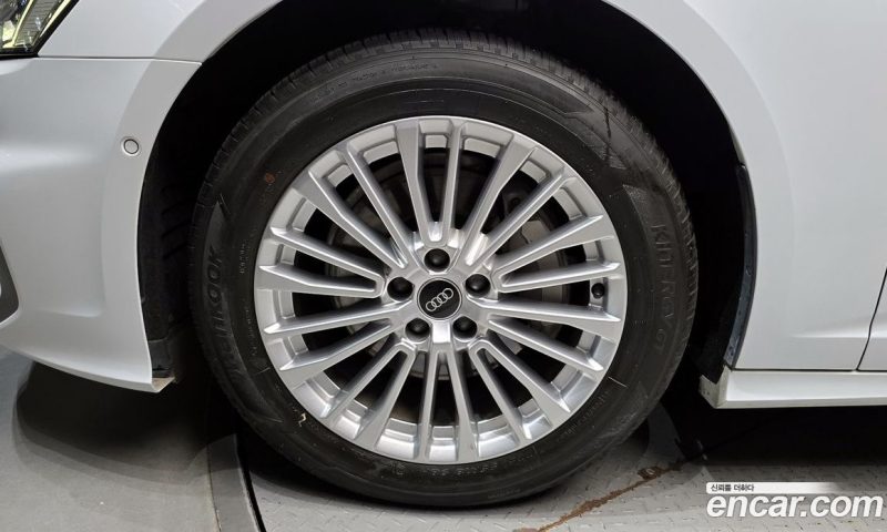 Audi A6 45 TFSI Premium