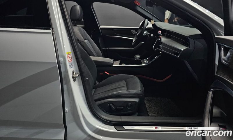 Audi A6 45 TFSI Premium