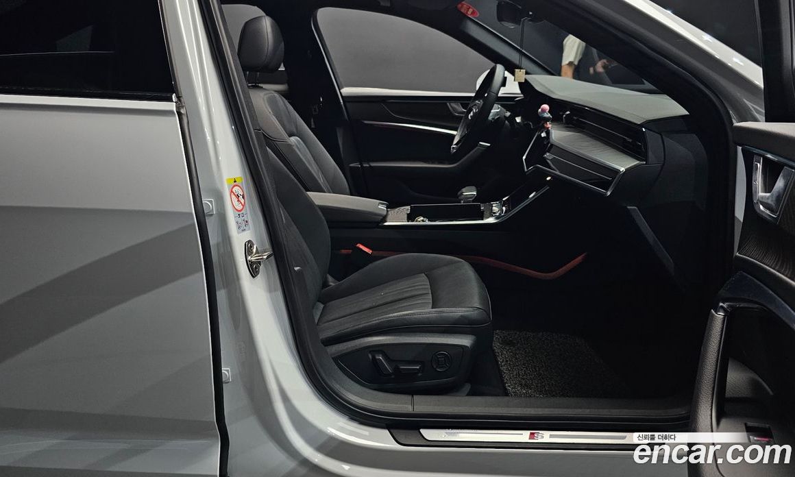 Audi A6 45 TFSI Premium