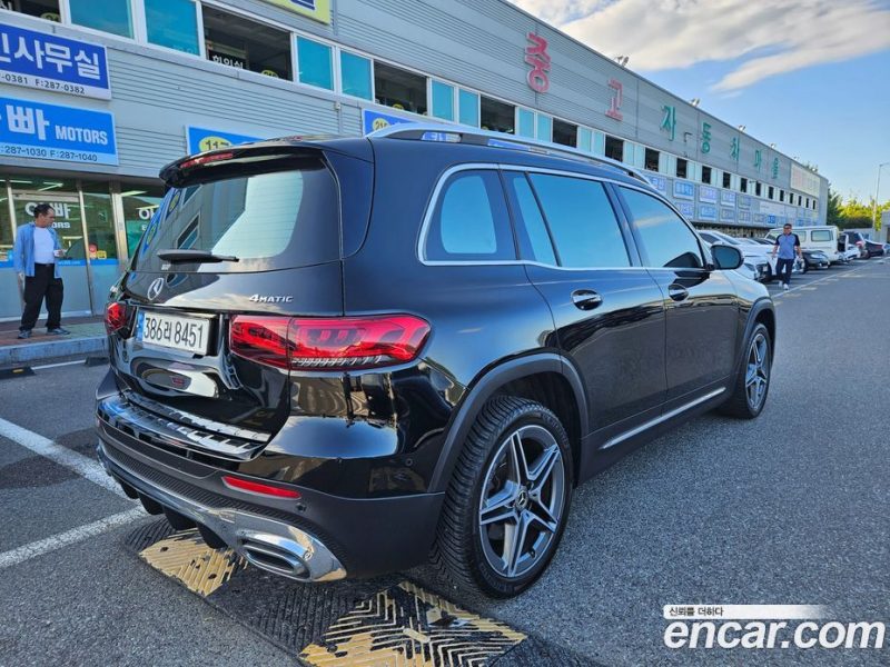 Mercedes Benz GLB-Class GLB250 4MATIC